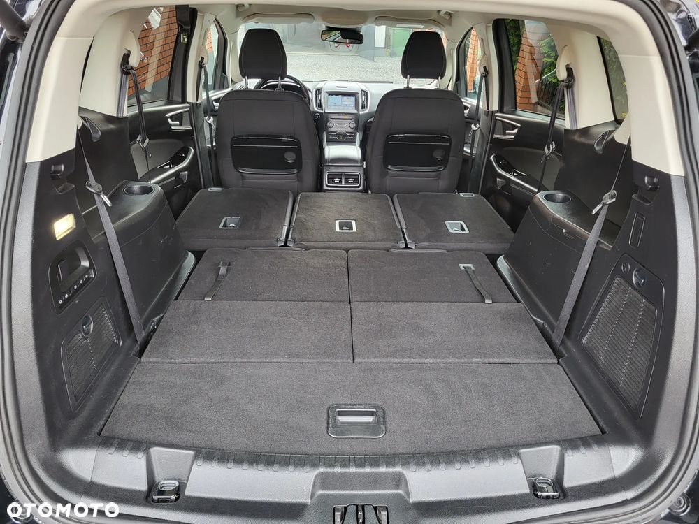 Ford S-Max 2.0 EcoBlue Titanium - 25