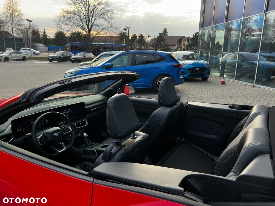 Ford Mustang - 29