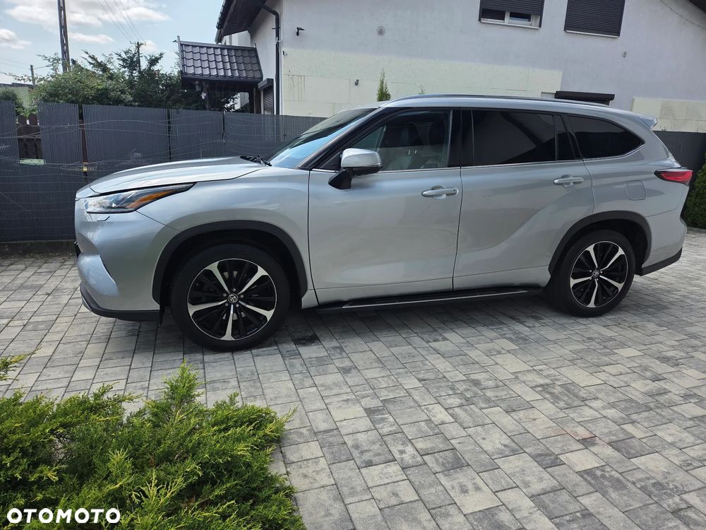 Toyota Highlander 2.5 Hybrid Executive - 1