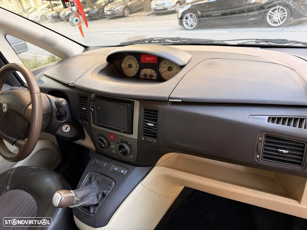 Lancia Musa 1.3 16V M-jet Oro Executive - 16