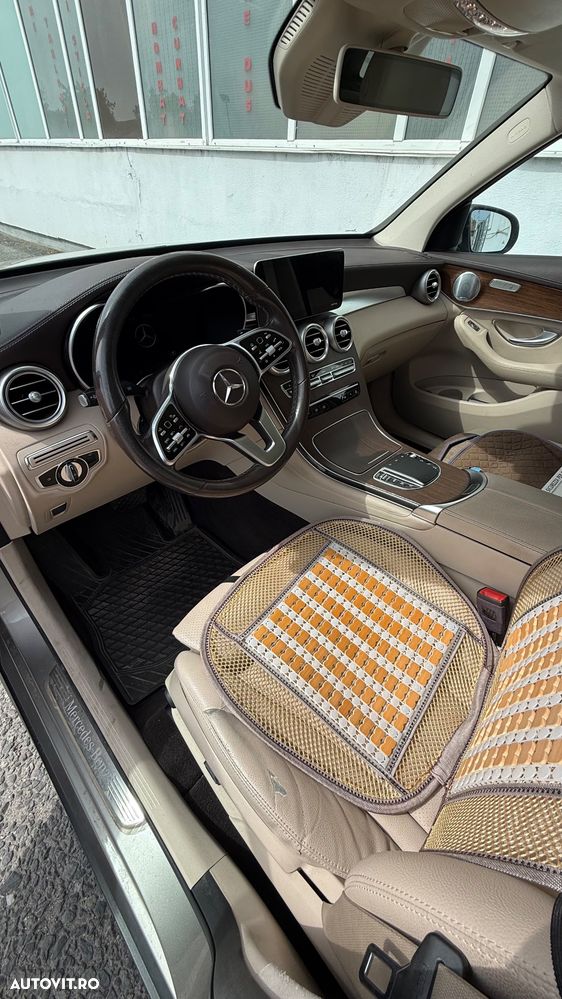Mercedes-Benz GLC - 7