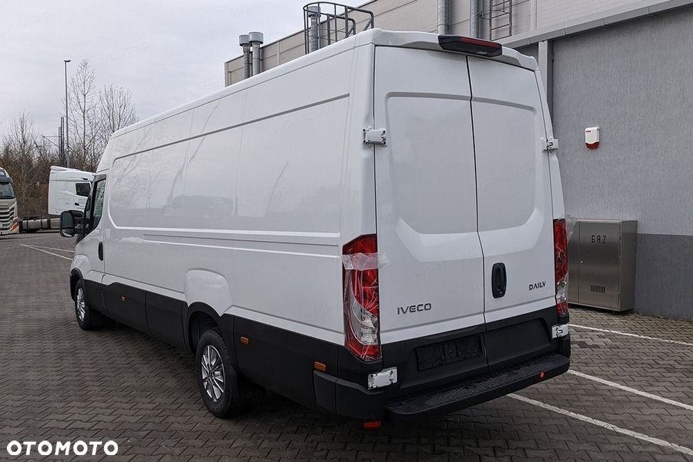 Iveco Daily - 8