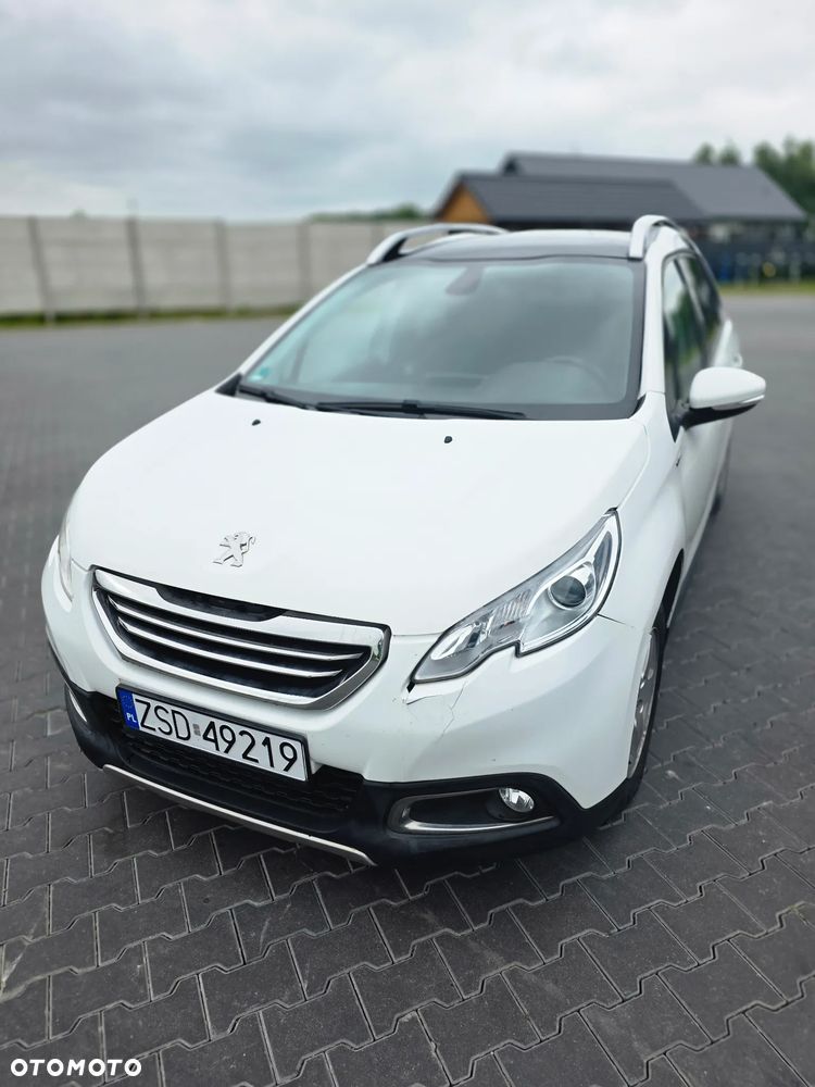Peugeot 2008 1.2 Pure Tech Style - 2
