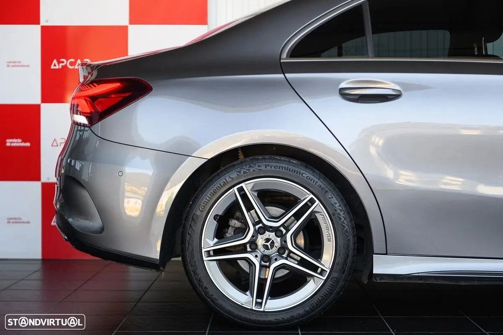 Mercedes-Benz A 180 Limousine d AMG Line Aut. - 19