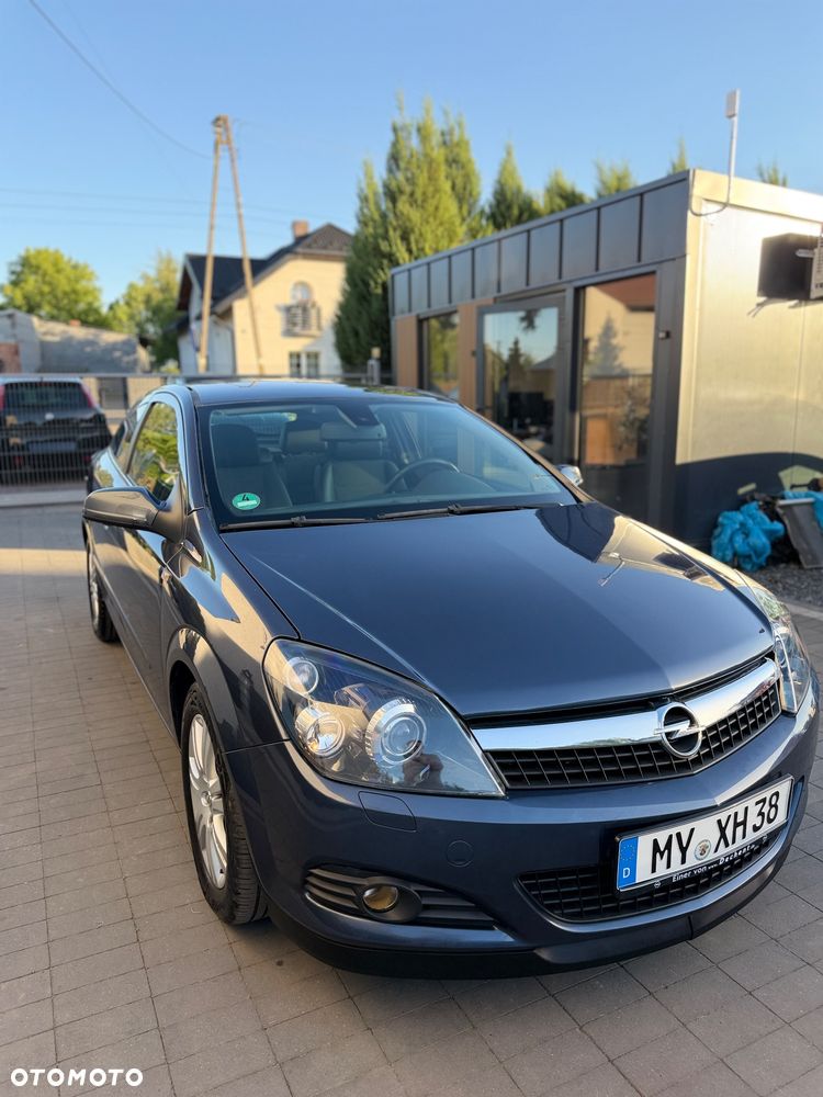 Opel Astra 1.6 Edition 111 Jahre - 16