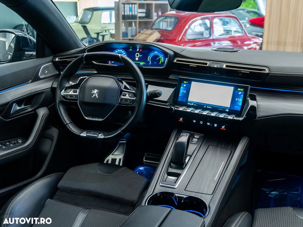 Peugeot 508 1.6L 225 e-EAT8 PHEV GT - 38