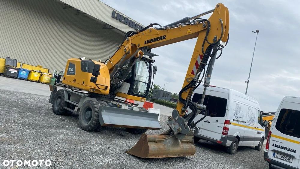 Liebherr A 916 Compact - 3