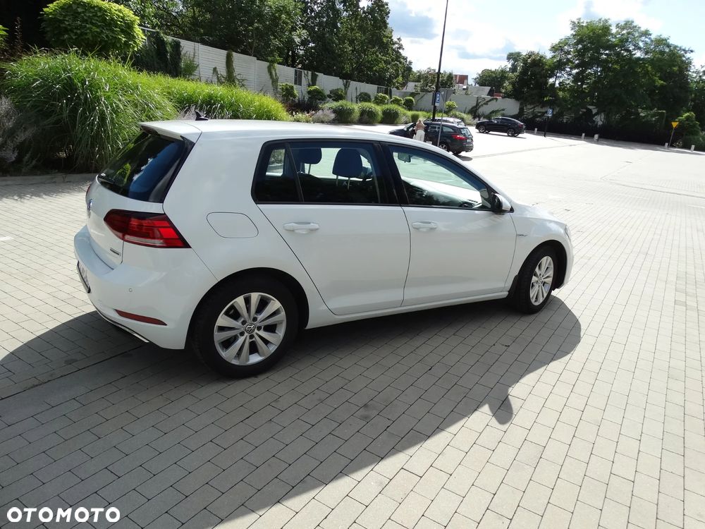 Volkswagen Golf 1.5 TSI BlueMotion ACT Comfortline - 11