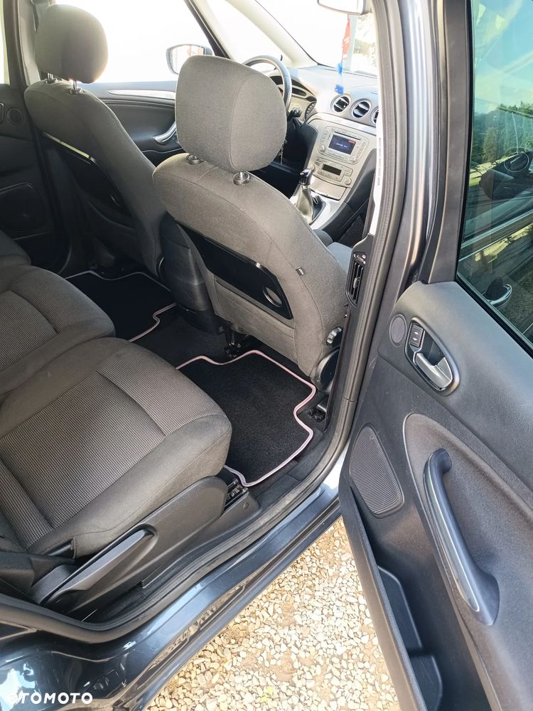 Ford S-Max 2.0 Titanium - 23