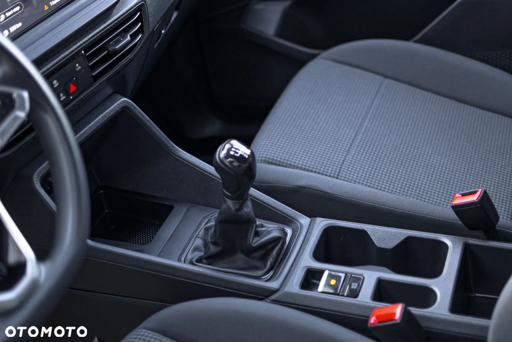 Volkswagen Caddy - 18