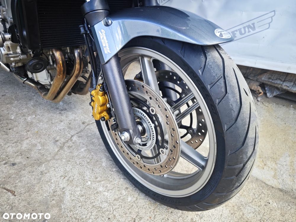 Honda CBF - 8