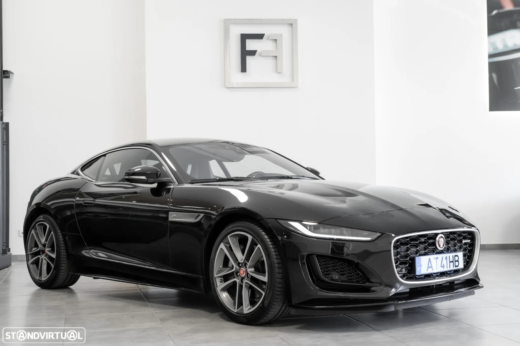Jaguar F-Type 2.0 i4 R-Dynamic - 2