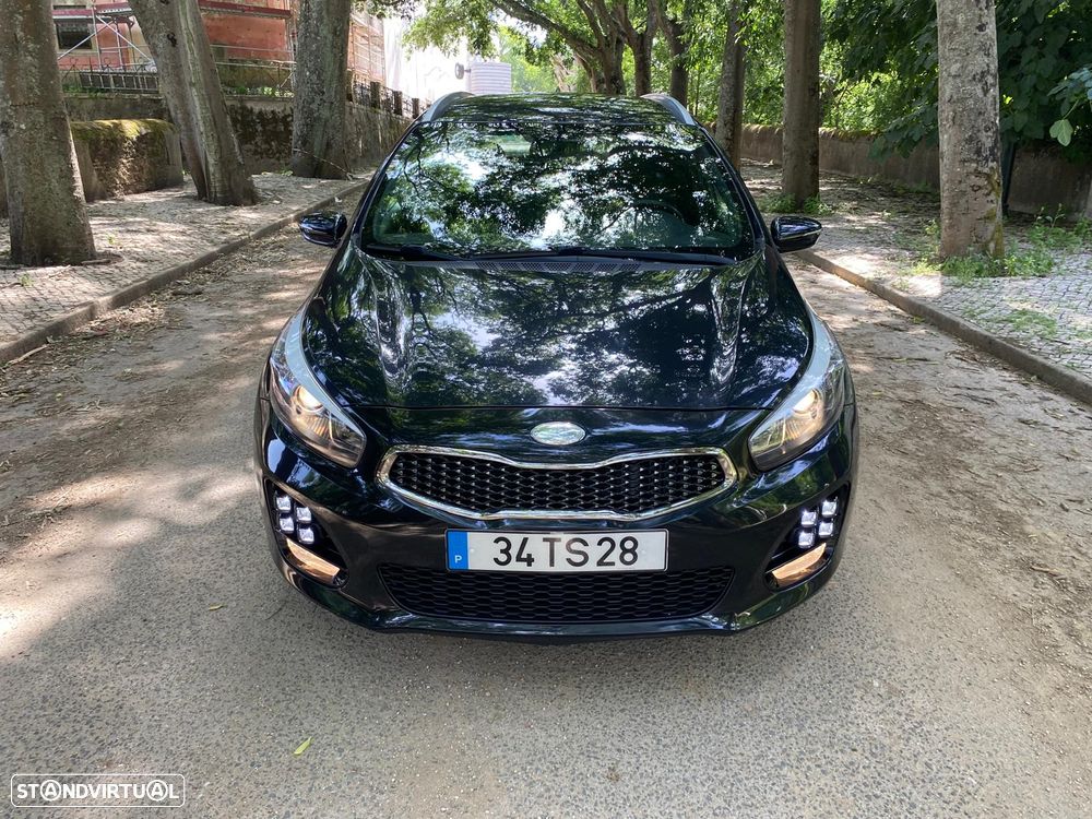 Kia Ceed SW 1.6 CRDi GT Line - 3