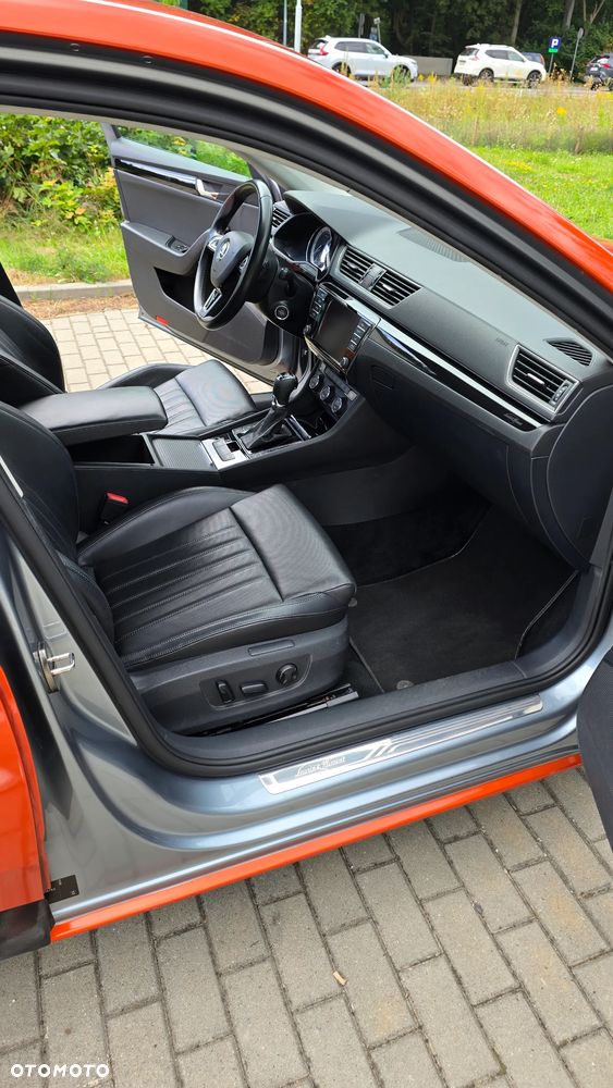Skoda Superb 2.0 TDI 4x4 L&K DSG - 11