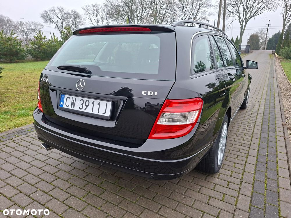 Mercedes-Benz Klasa C 220 CDI DPF BlueEFFICIENCY - 11