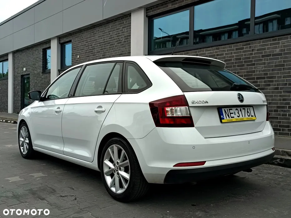 Skoda RAPID 1.2 TSI Active - 5