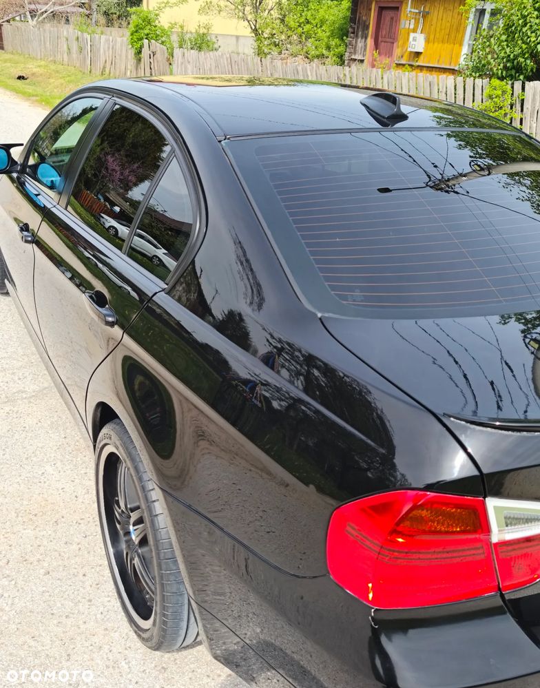 BMW Seria 3 - 23