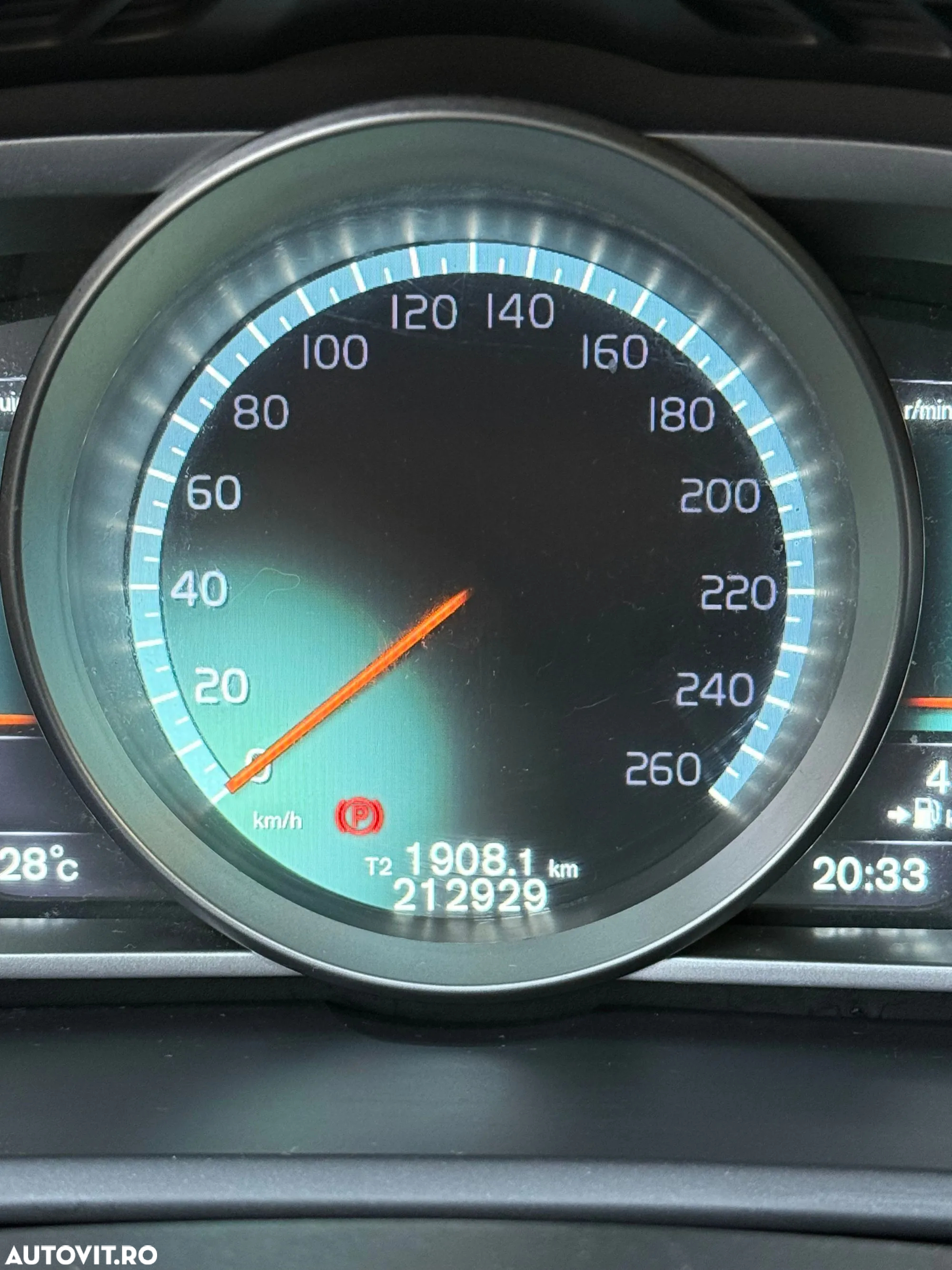 Volvo V40 D2 - 19