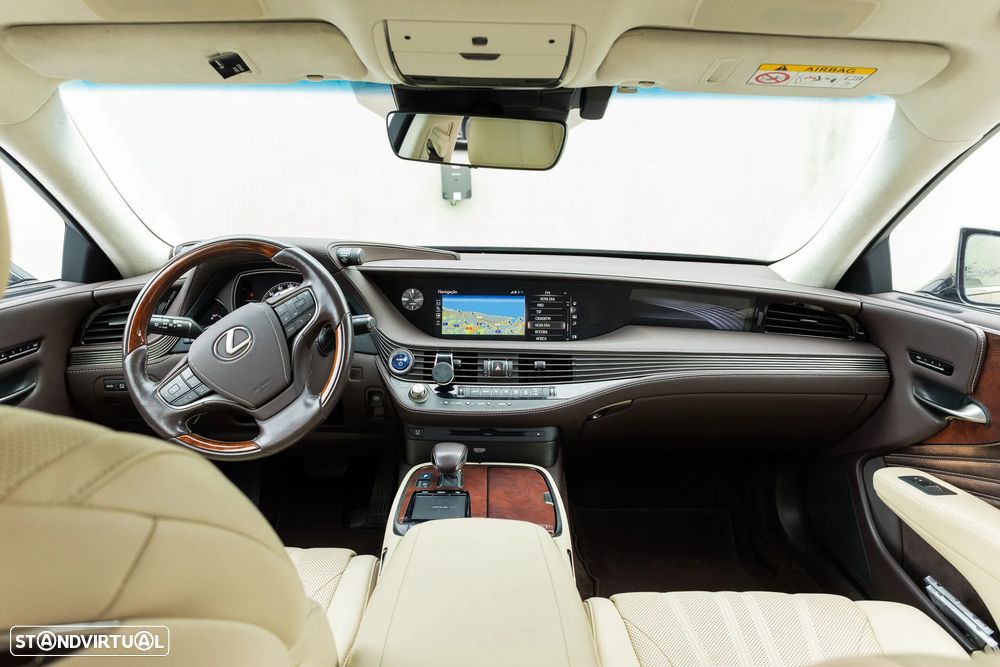 Lexus LS 500h Luxury Madeira Artesanal - 20