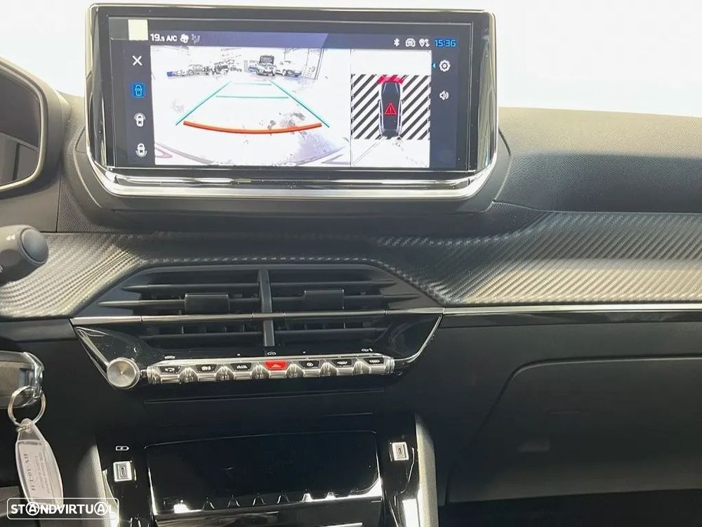 Peugeot 208 1.2 Hybrid Allure e-DCS6 - 14