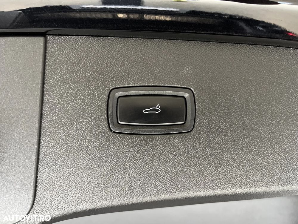 PORSCHE Cayenne 2020 — imagine 15