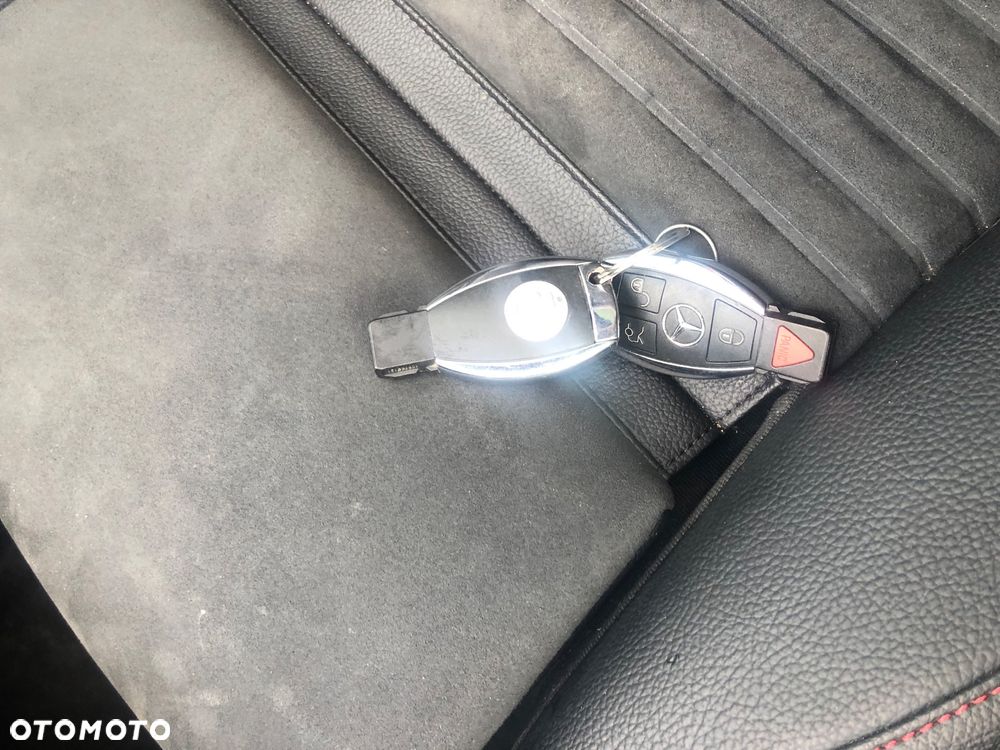 Mercedes-Benz GLA 45 AMG 4Matic 7G-DCT - 20