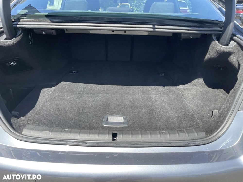 BMW Seria 5 - 24