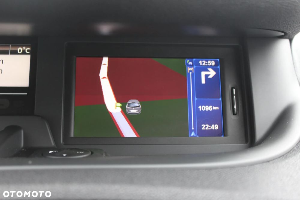 Renault Scenic 1.6 16V 110 TomTom Edition - 17