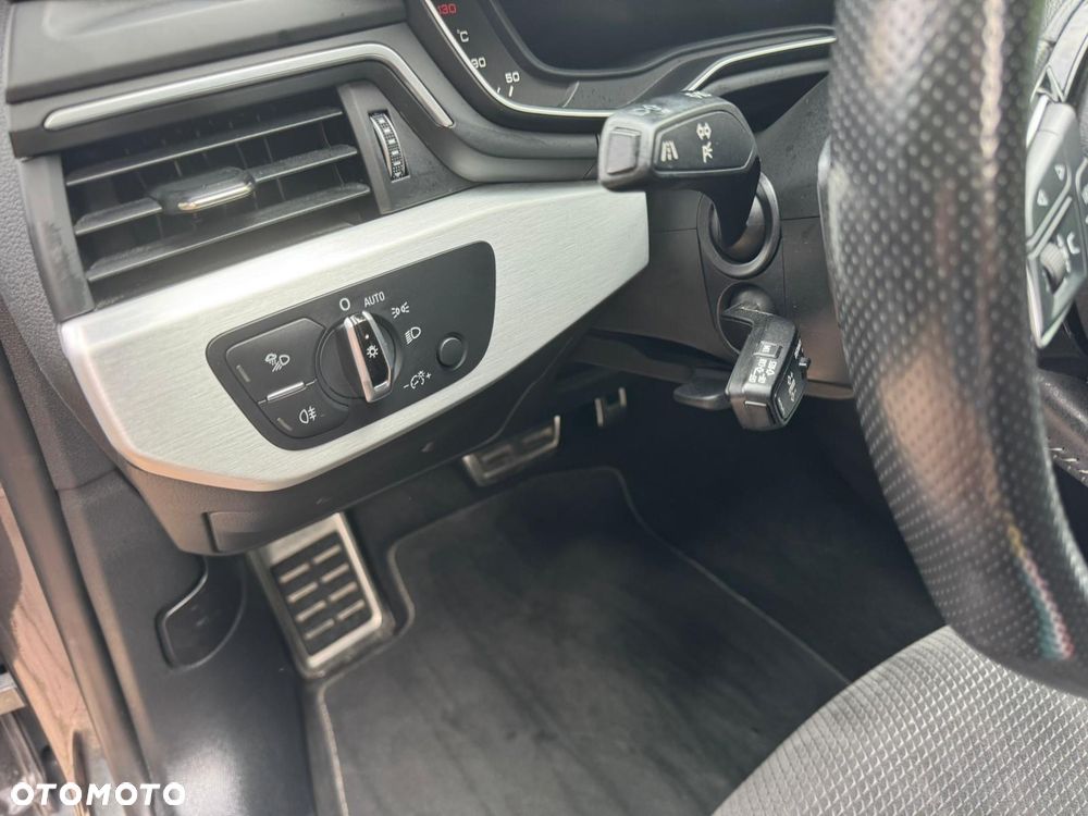 Audi A5 Sportback 2.0 TDI quattro S tronic - 23