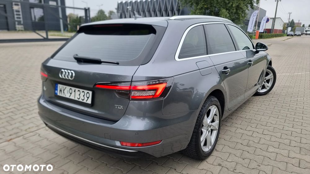 Audi A4 Avant - 32
