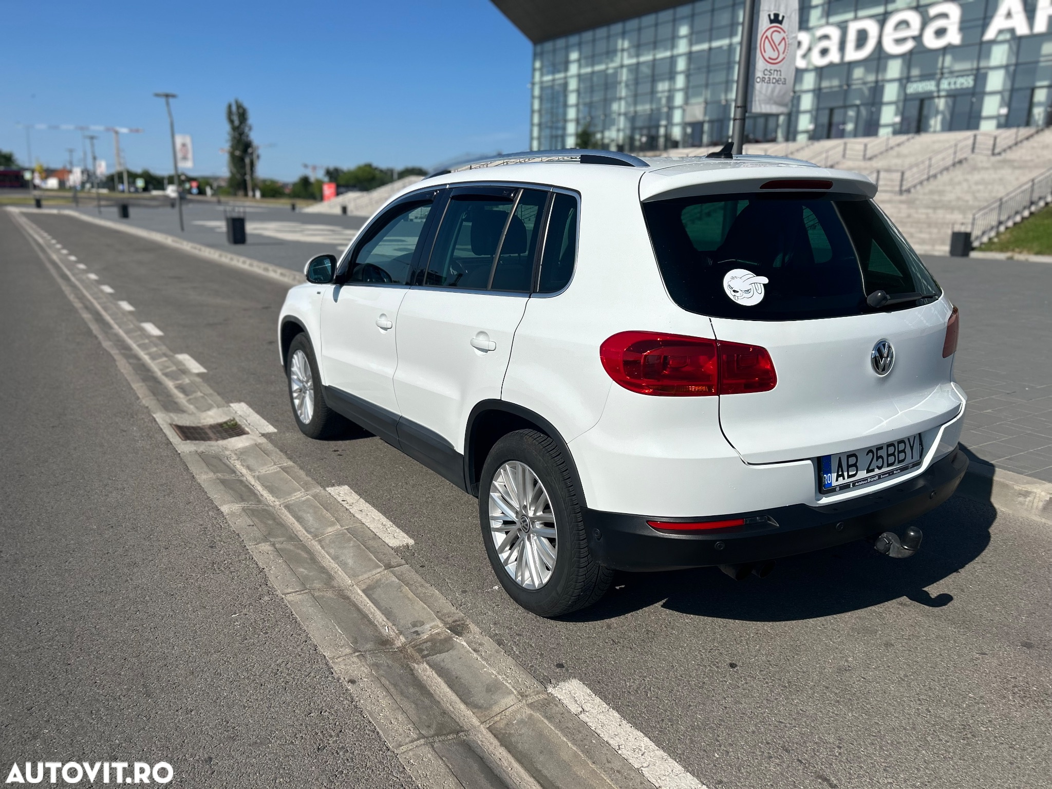 Volkswagen Tiguan 2.0 TDI DPF 4Motion BlueMotion Technology Cup Sport & Style - 6