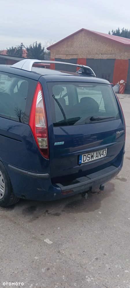 Fiat Ulysse 2.0 16V Active - 8