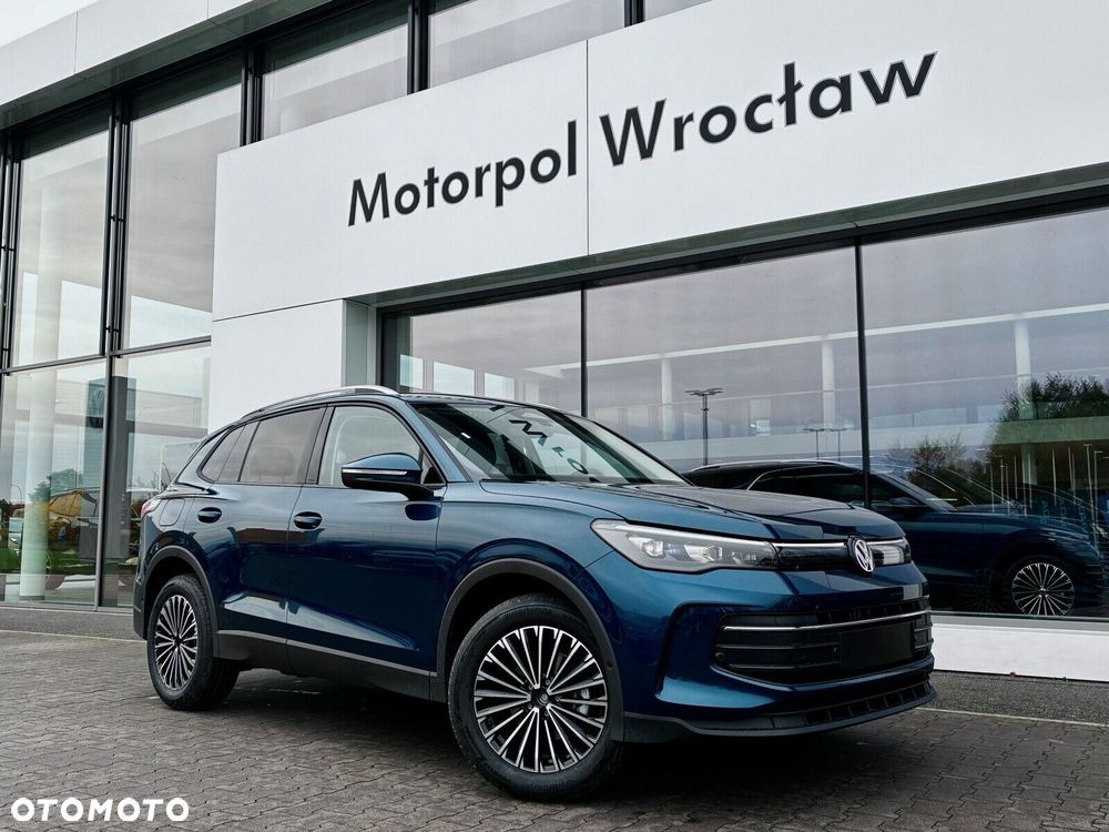 Volkswagen Tiguan - 13
