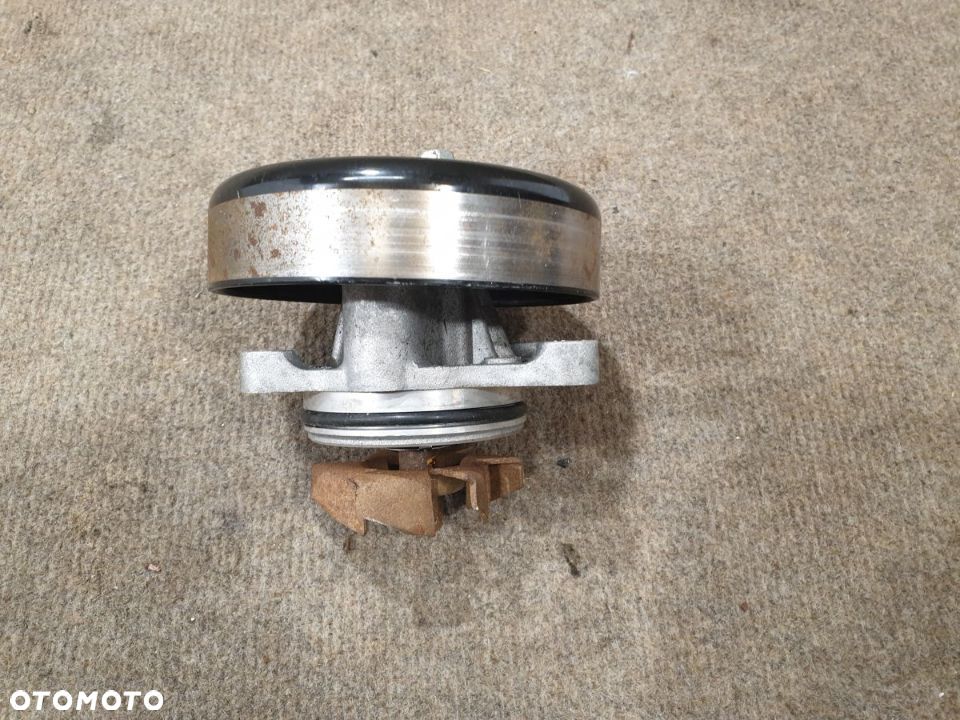 Pompa Wody MAZDA CX7 2.3i 07 12 rok - 2