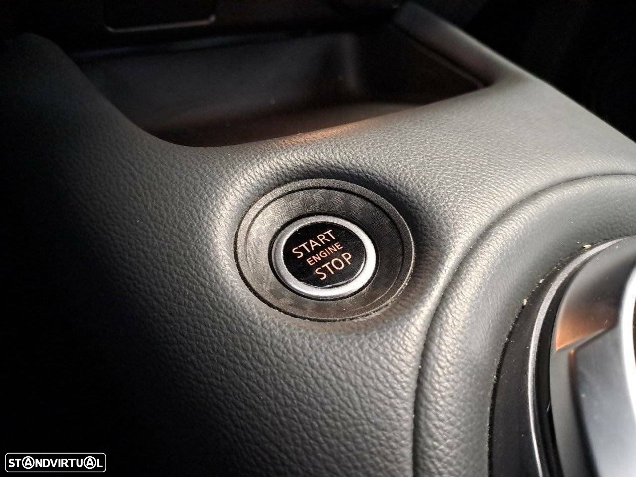 Nissan Juke 1.0 DIG-T Tekna - 23