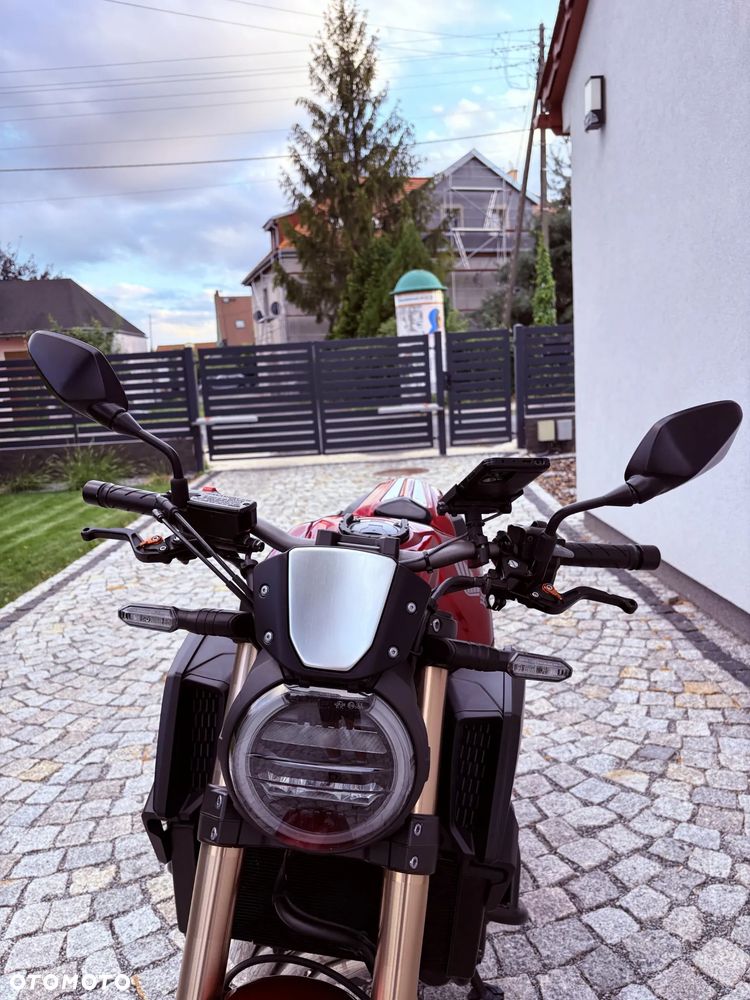 Honda CB - 8