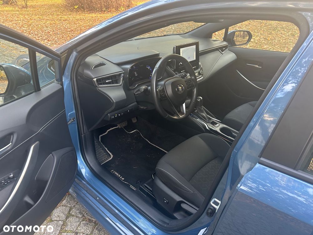 Toyota Corolla 1.8 Hybrid Comfort - 19