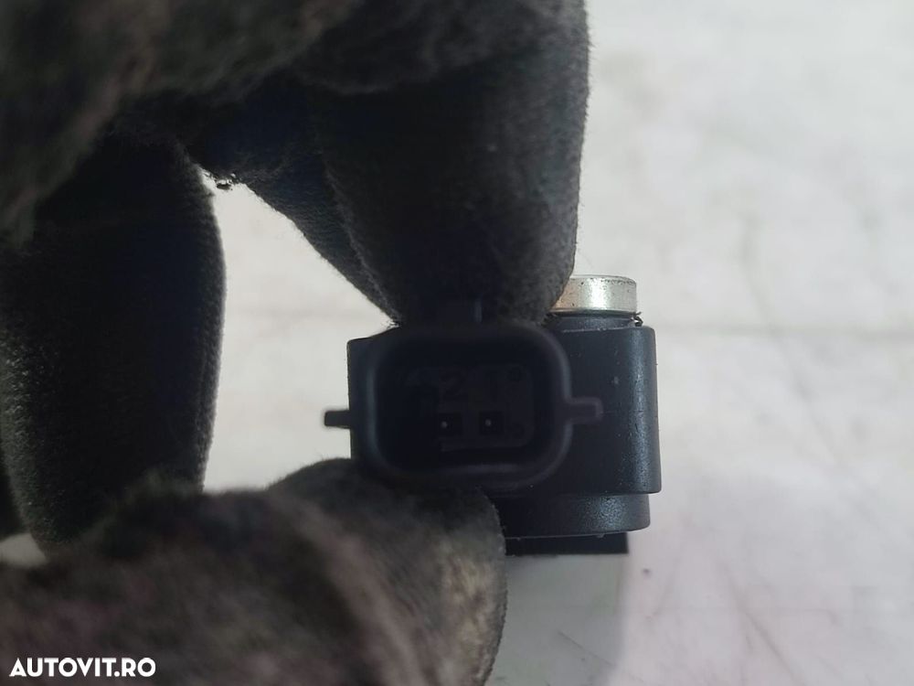 Senzor impact 8200385078 Dacia Duster 1 [2010 - 2013] 1.5 dci K9K898 - 4