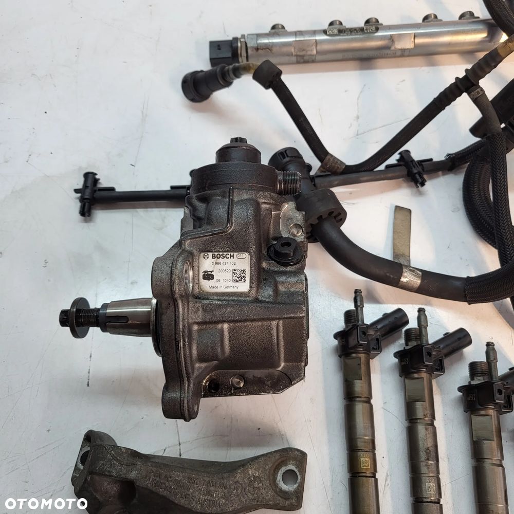 BMW 3 E90 N47 UKŁAD PALIWOWY POMPA LISTWA WTRYSKI PRZEWODY 7809128 0986437402 7805428 - 4