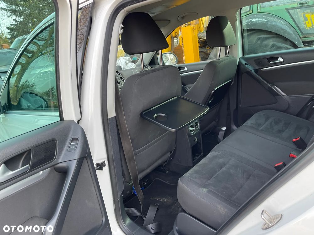 Volkswagen Tiguan 2.0 TDI DPF BlueMotion Technology Trend & Fun - 14