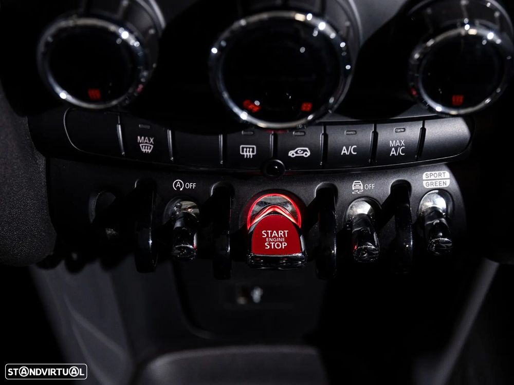 MINI Cabrio Cooper Auto - 21