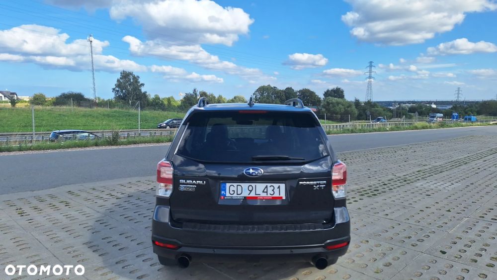 Subaru Forester 2.0 XT Platinum Lineartronic - 13