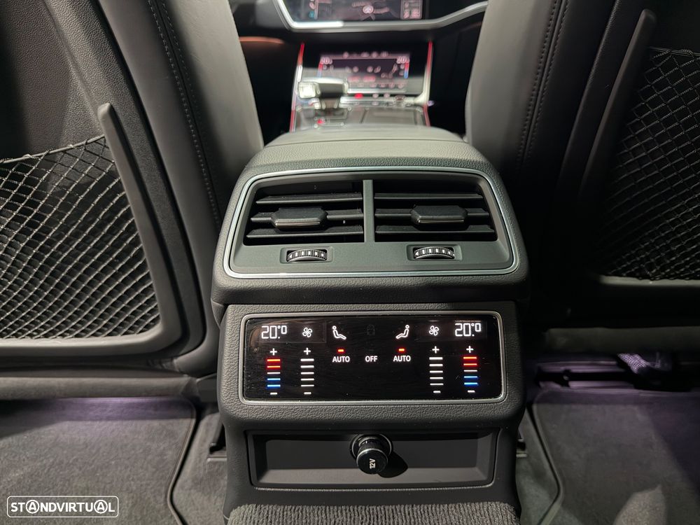 Audi RS6 Avant 4.0 TFSI quattro Tiptronic - 34