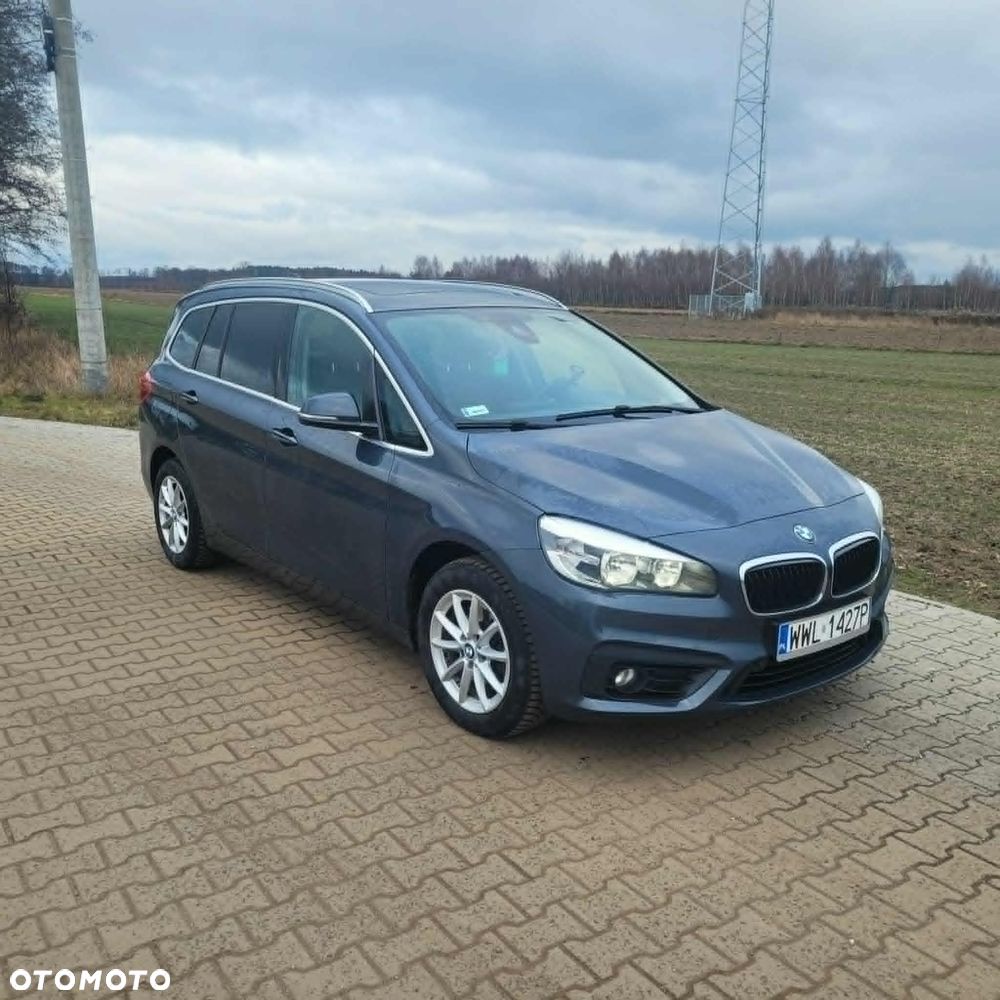 BMW Seria 2 218d - 1
