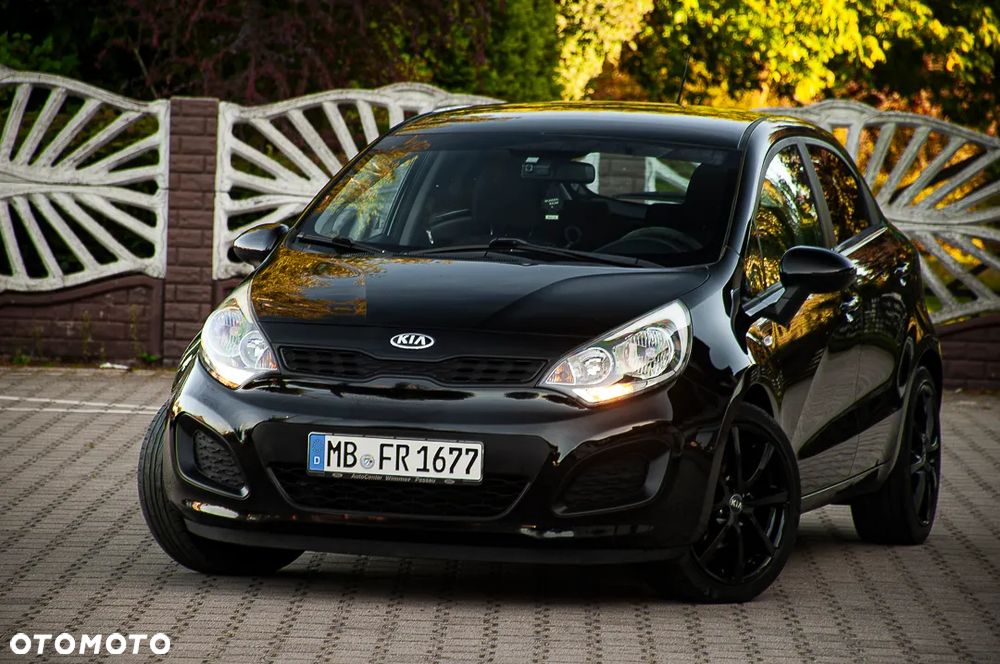 Kia Rio 1.2 Business Line - 12