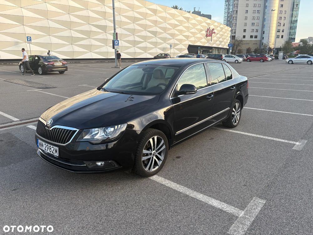 Skoda Superb 2.0 TSI Elegance DSG - 5