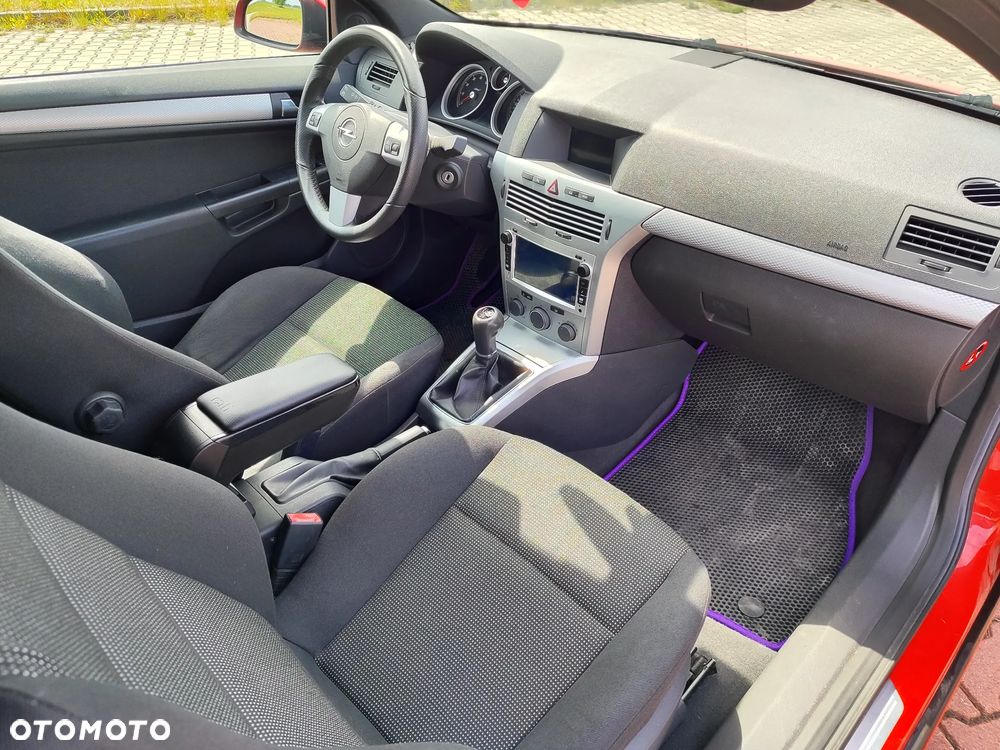 Opel Astra 1.8 Sport - 8