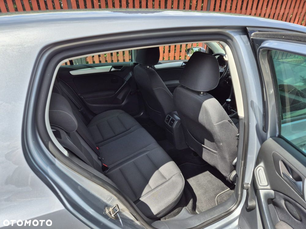 Volkswagen Golf 1.2 TSI Team - 29