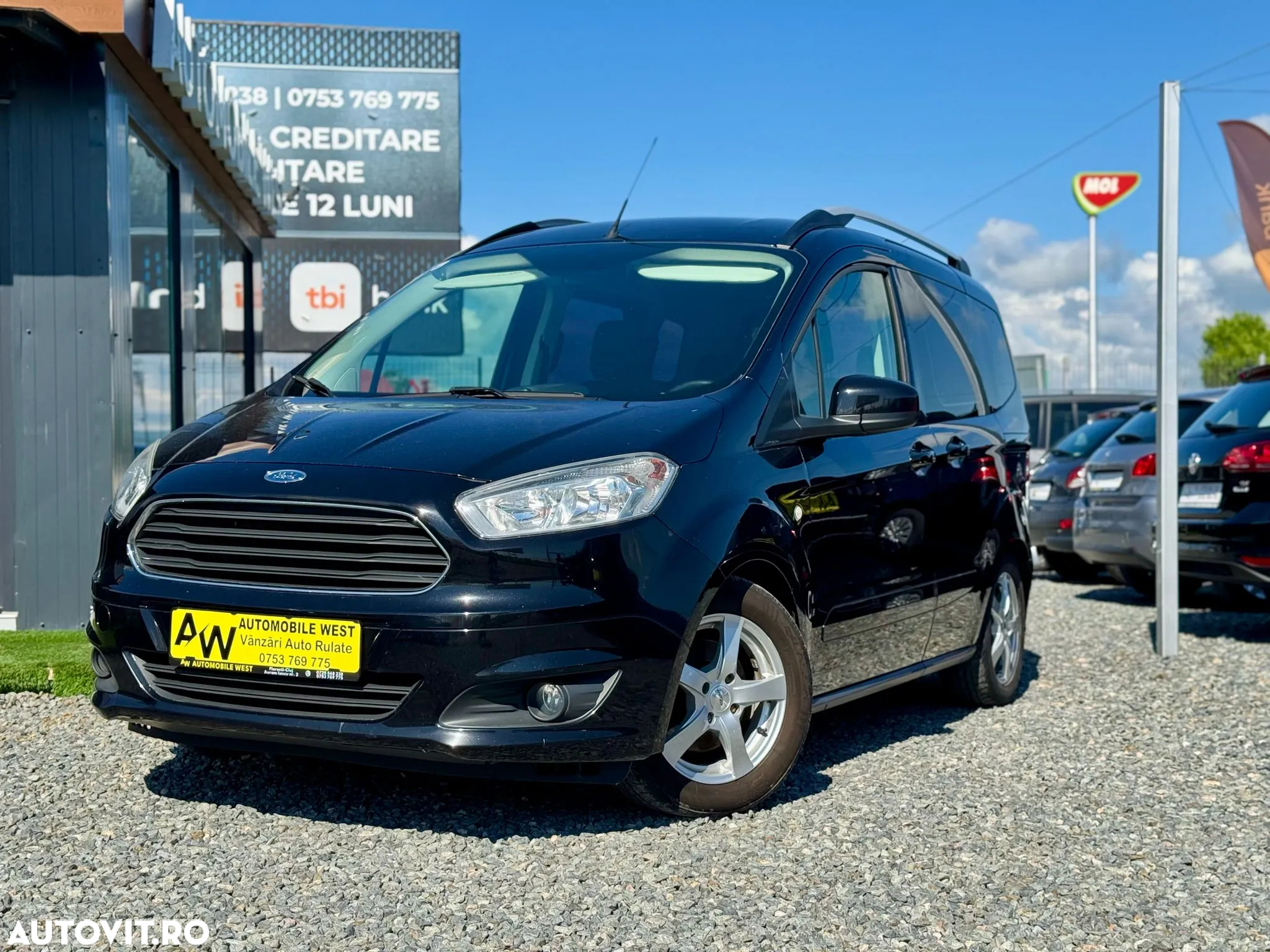Ford Tourneo Courier 1.6 TDCi S&S Trend - 12