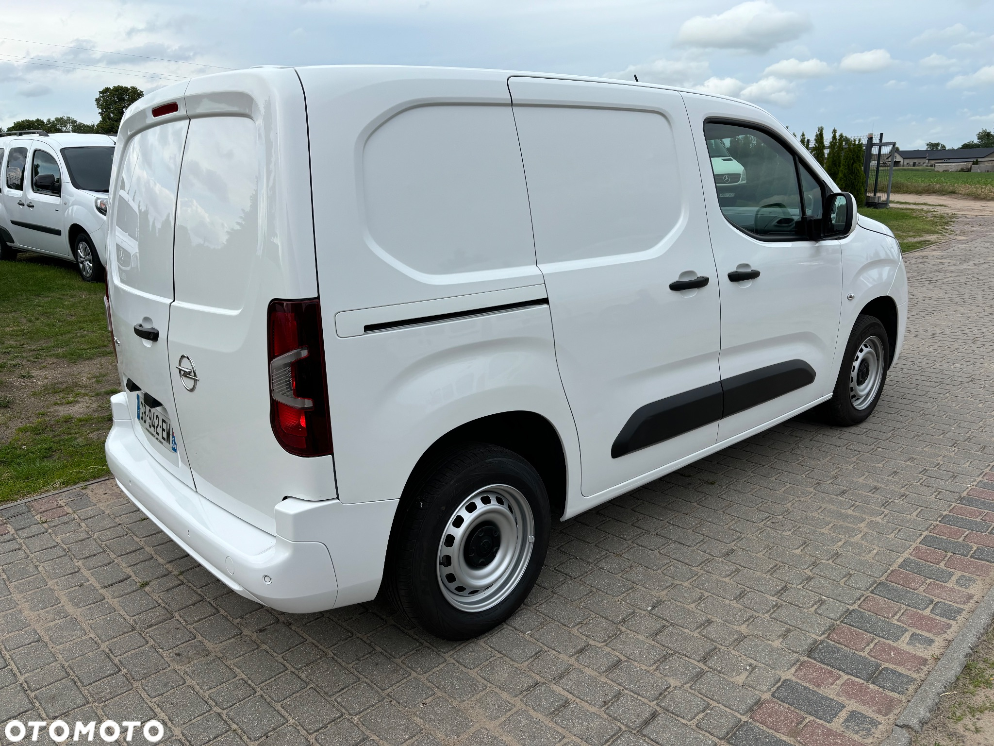 Opel COMBO - 3